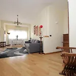 Cipro Vatican Apartment